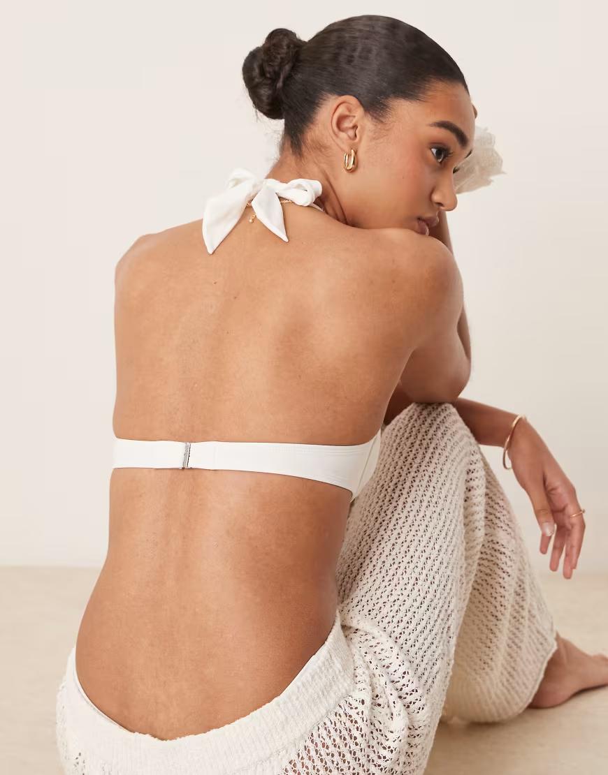 BIAŁA GÓRA OD BIKINI WIĄZANIE 