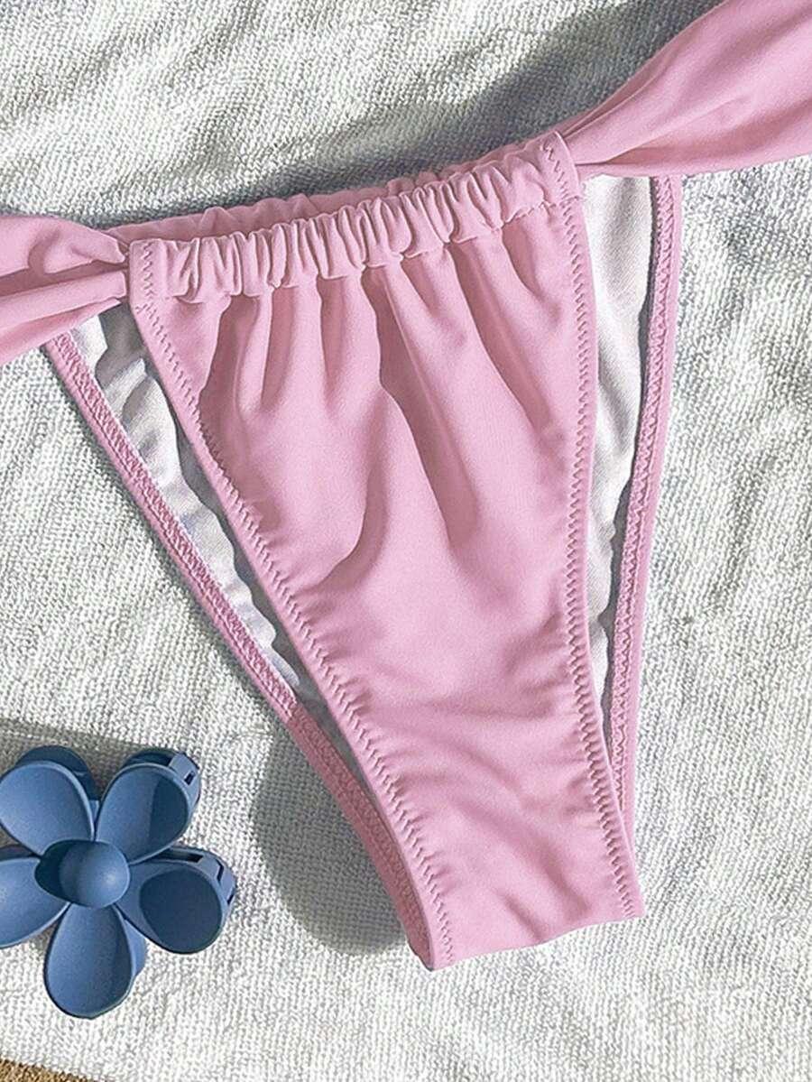 różowy dół od bikini