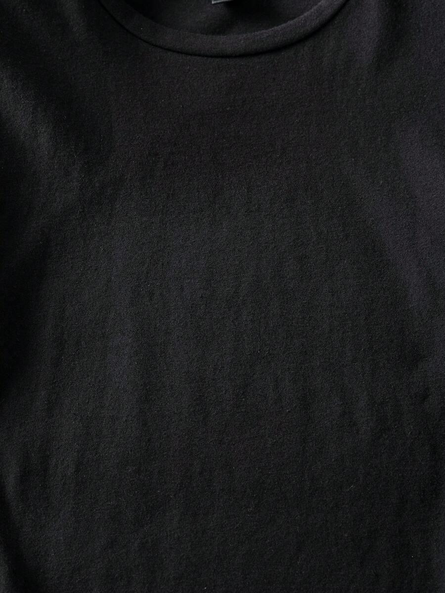 CZARNY T-SHIRT okrągły dekolt 