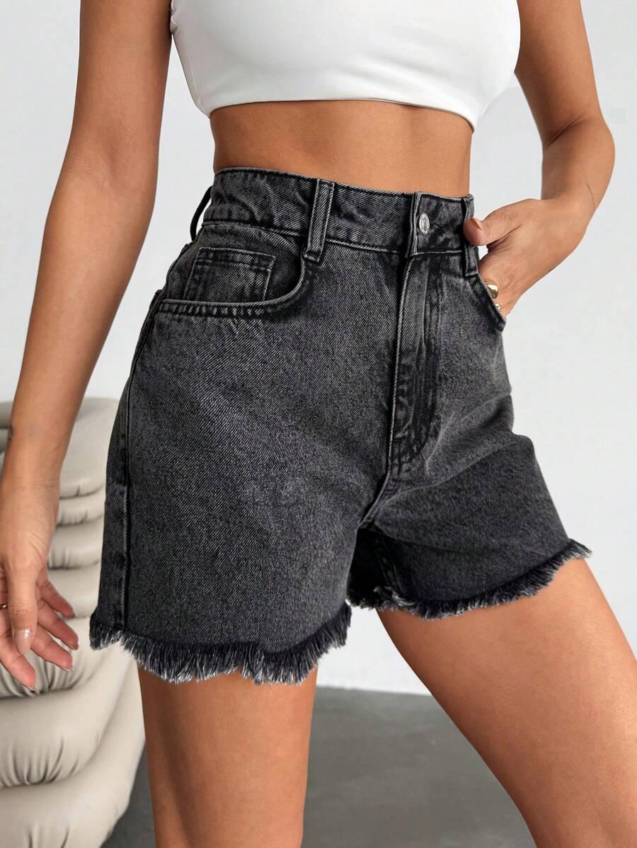 szare spodenki jeans 
