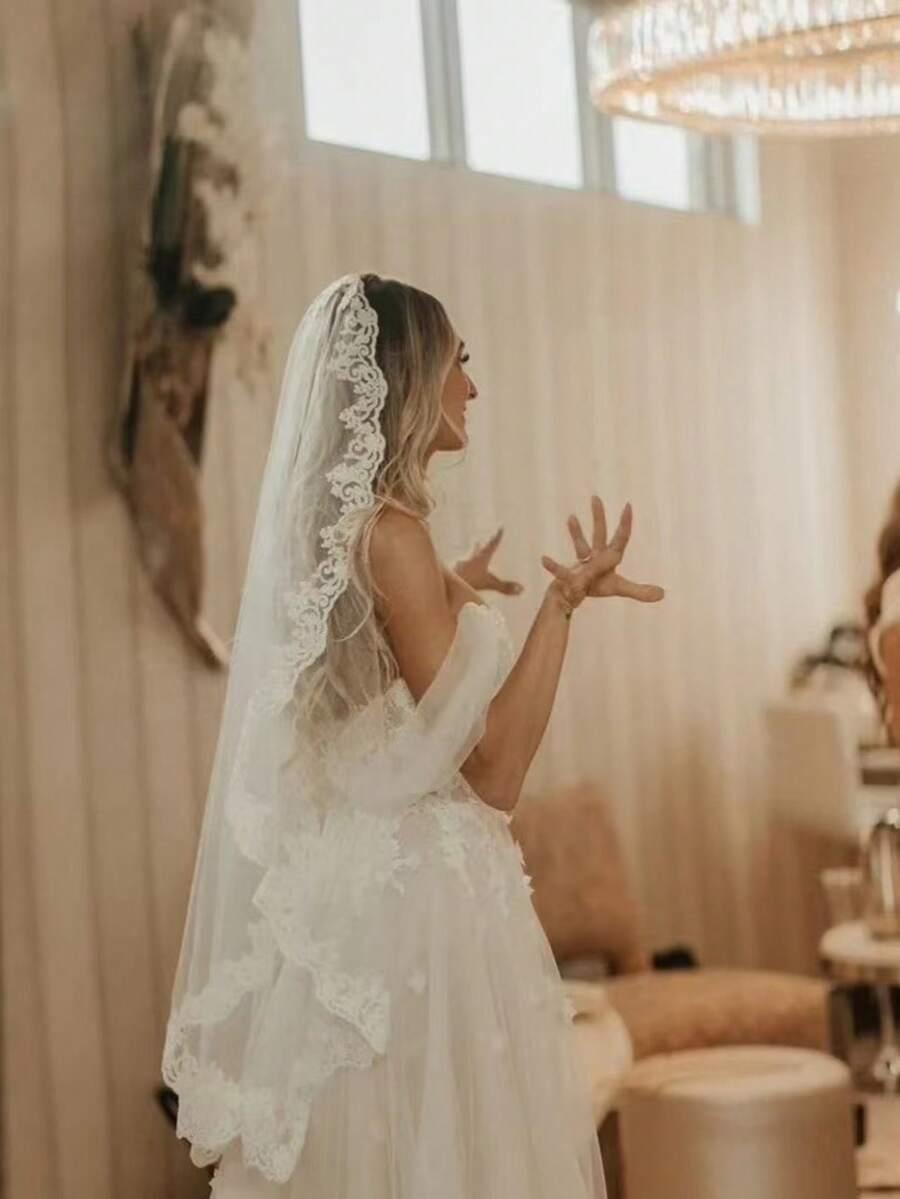 BIAŁY WELON TIUL