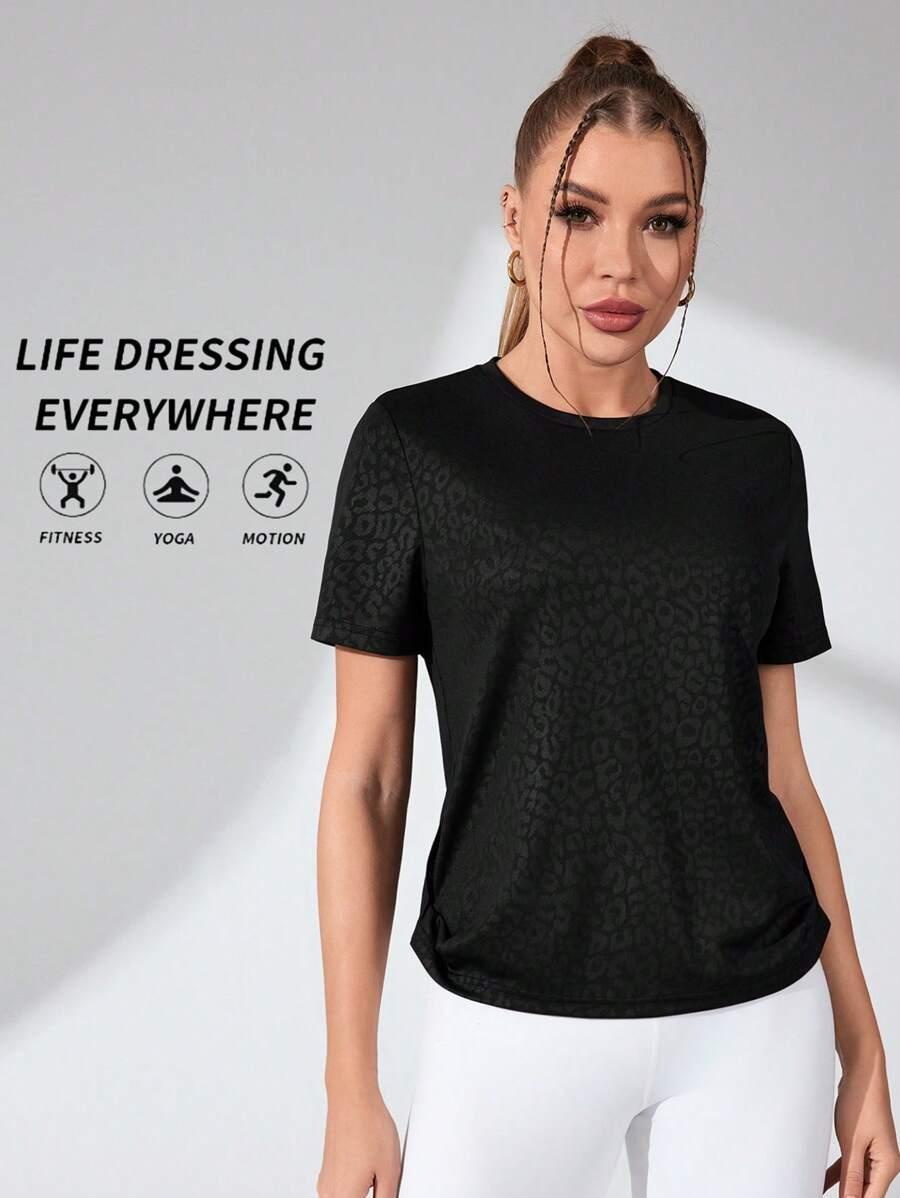czarny klasyczny t-shirt 