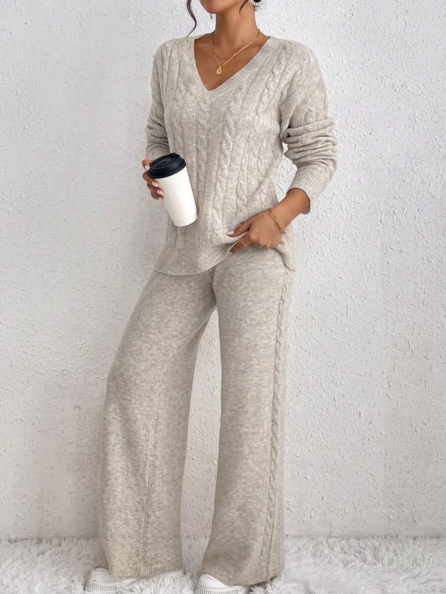 sweter spodnie komplet