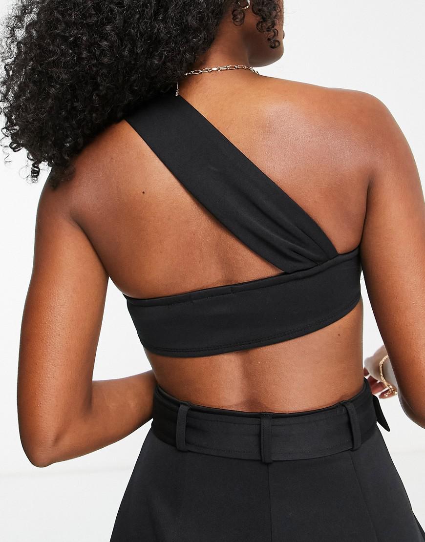 ASYMETRYCZNY CZARNY CROP TOP łączenie