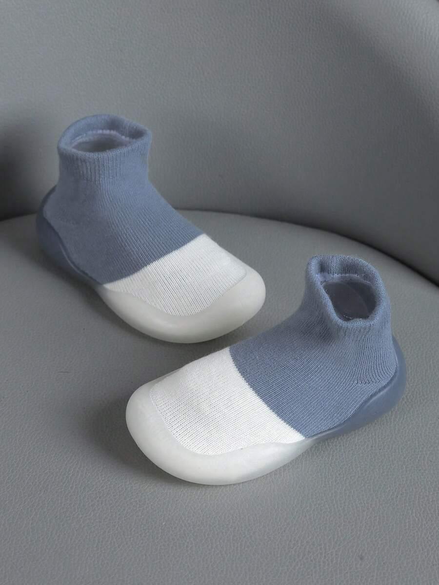 wsuwane buty niemowlęce