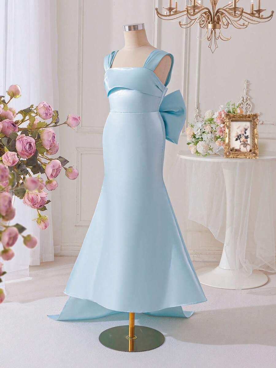 niebieska maxi sukienka