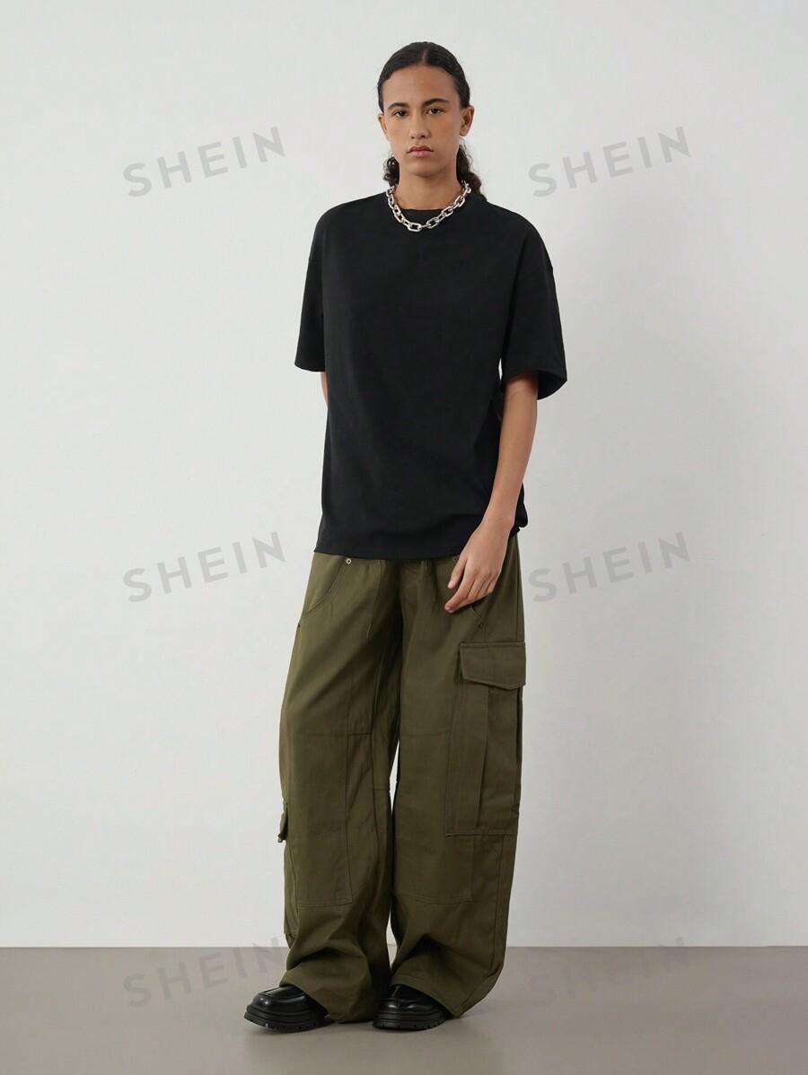 CZARNY T-SHIRT BASIC