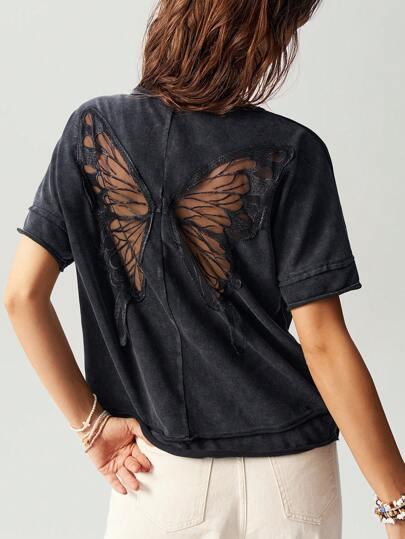 szary t-shirt motyl