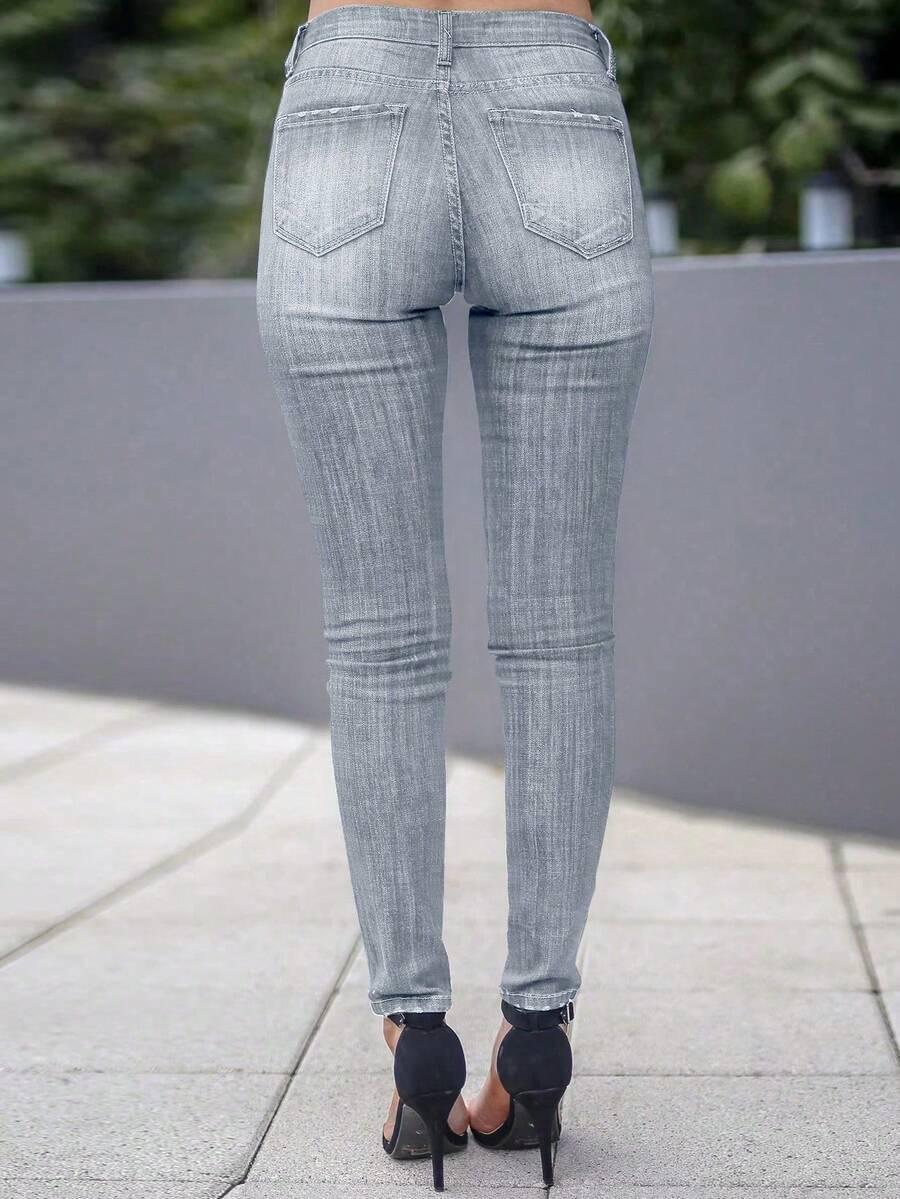 szare jeansy casual