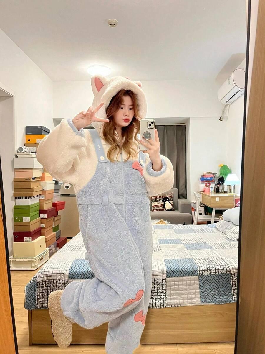 KOMBINEZON ONESIE Z KAPTUREM