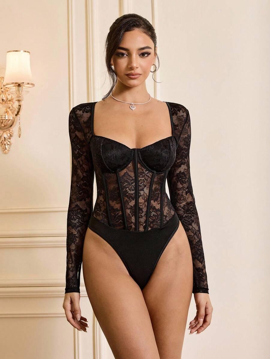 CZARNE BODY KORONKA