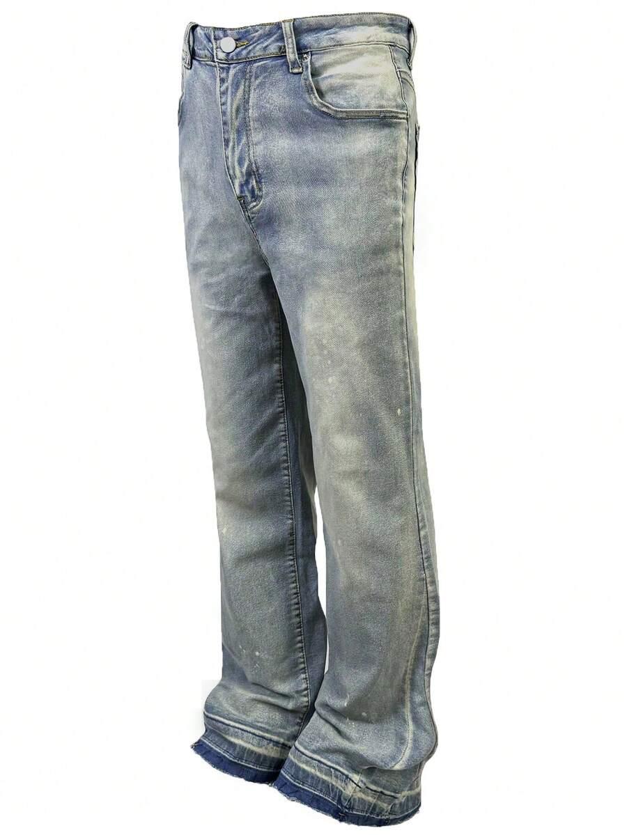 niebieskie spodnie jeans