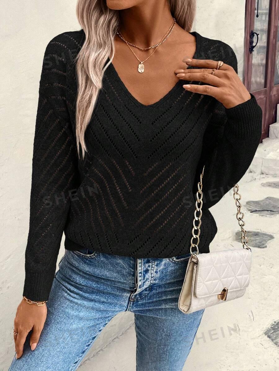 CZARNY SWETER V-NECK