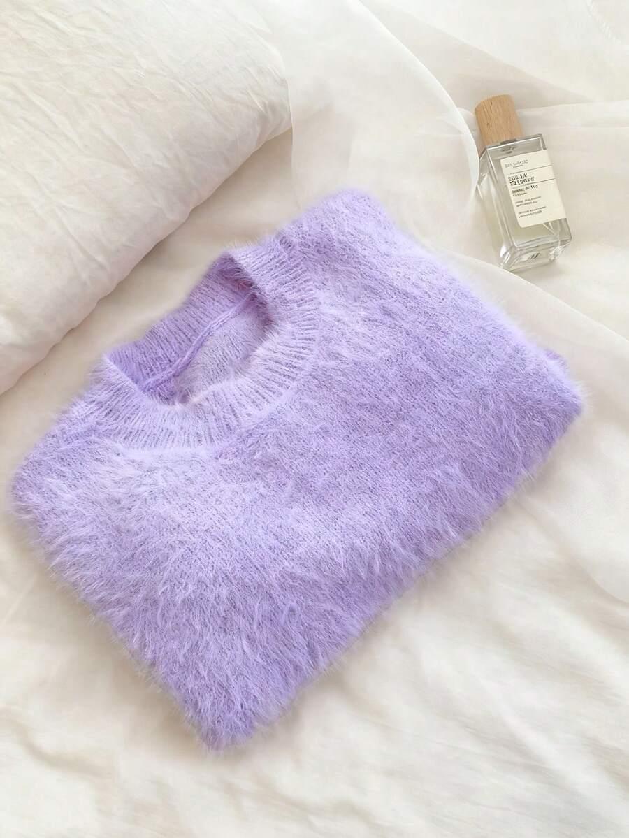 fioletowy sweter okrągły dekolt