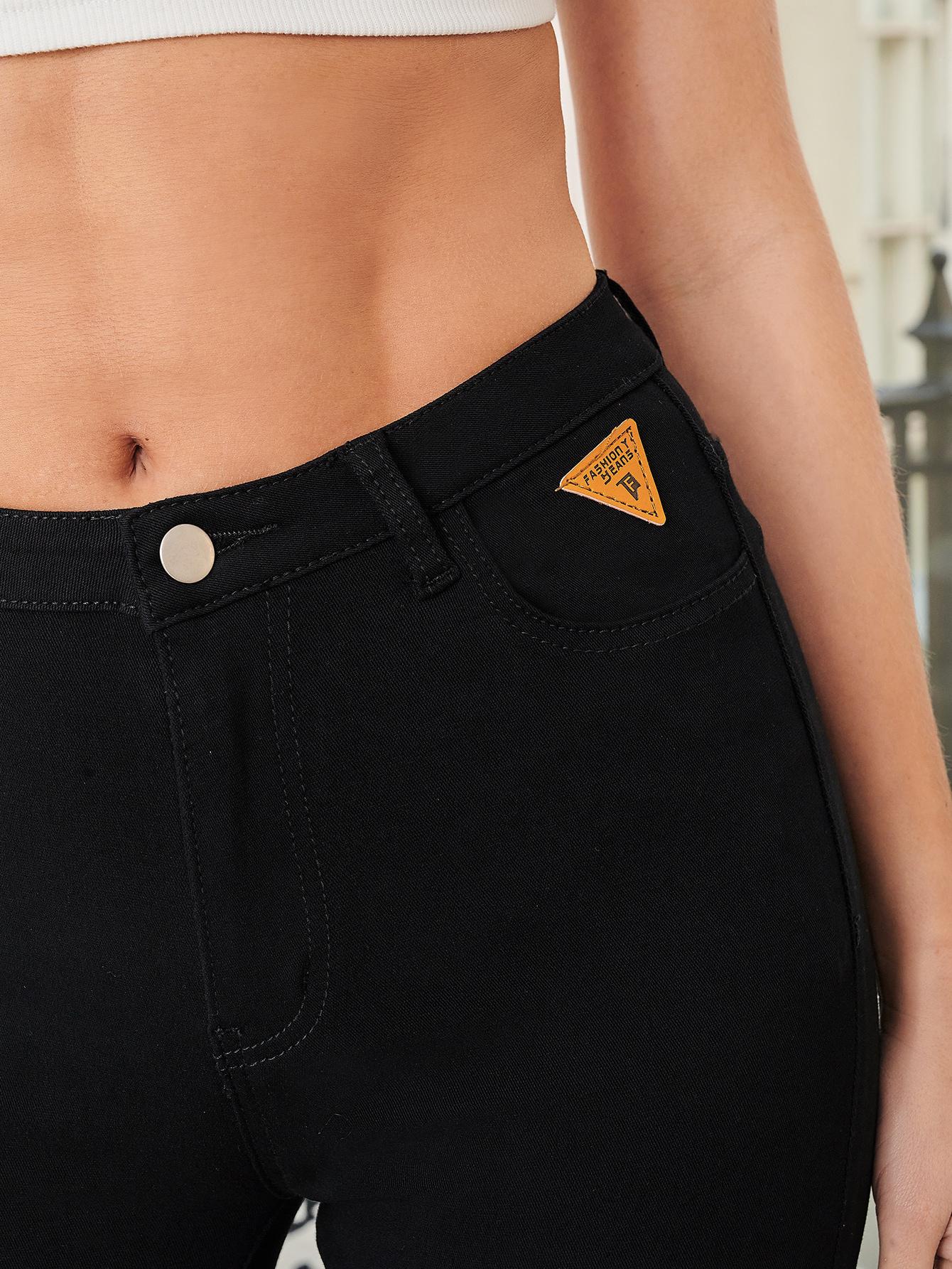 czarne spodnie jeans