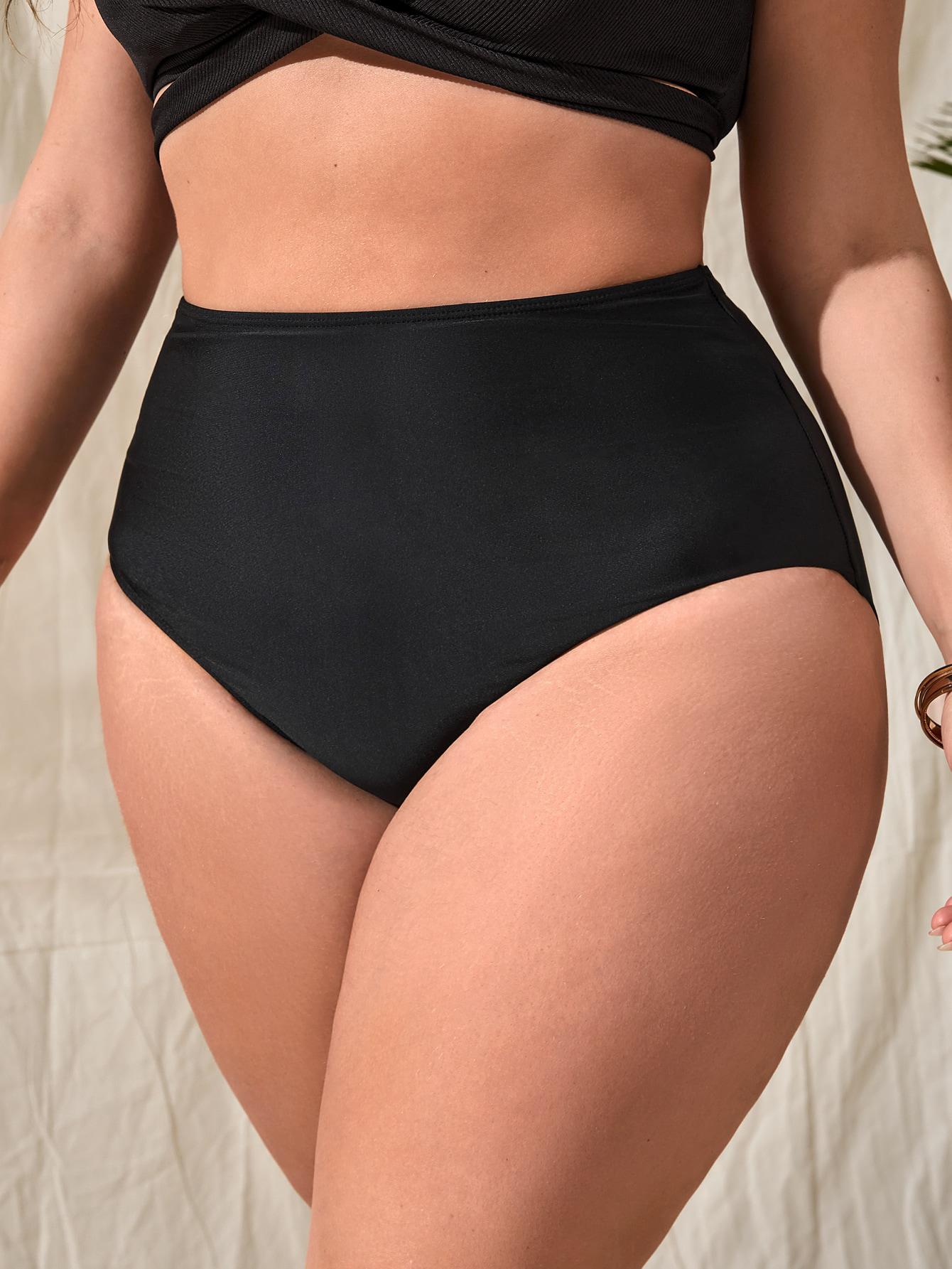 DÓŁ OD BIKINI