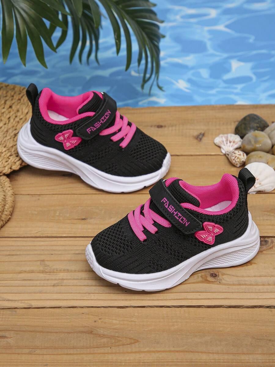 czarne buty sportowe na rzepy