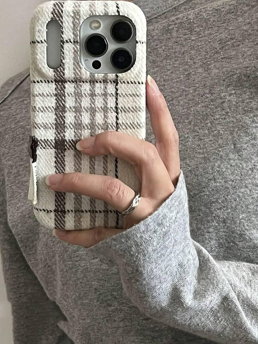 etui na telefon iphone 16 pro