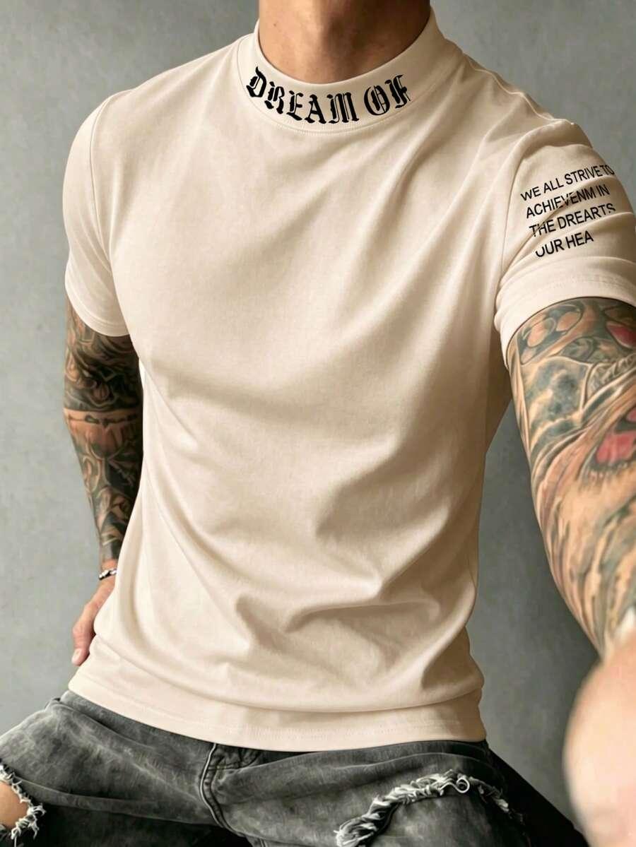 beżowy t-shirt napisy