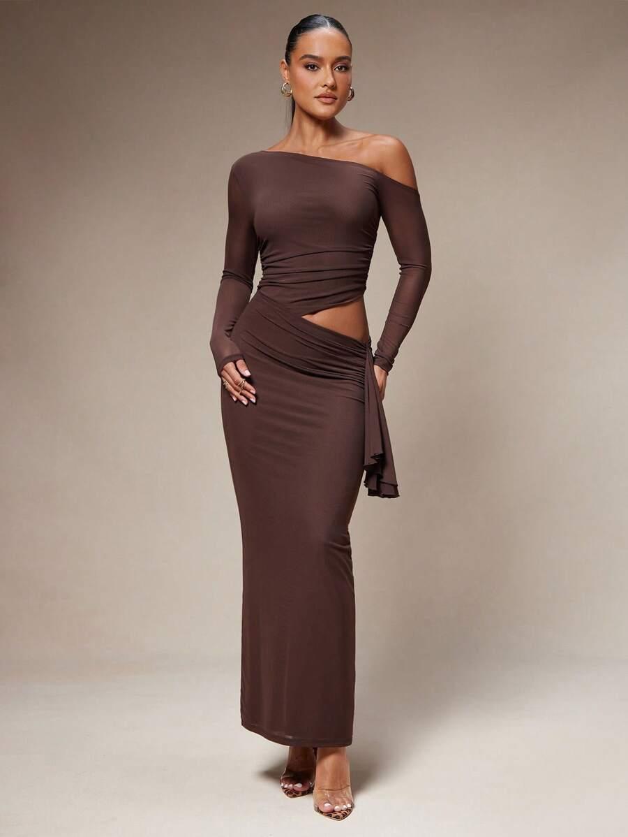 BRĄZOWA MAXI SUKIENKA WYCIĘCIE