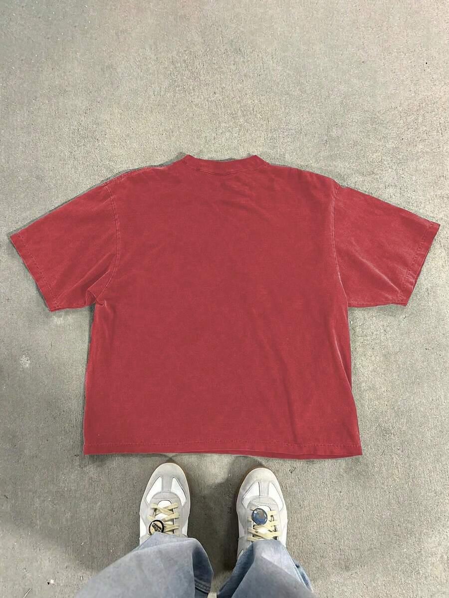 czerwony t-shirt nadruk