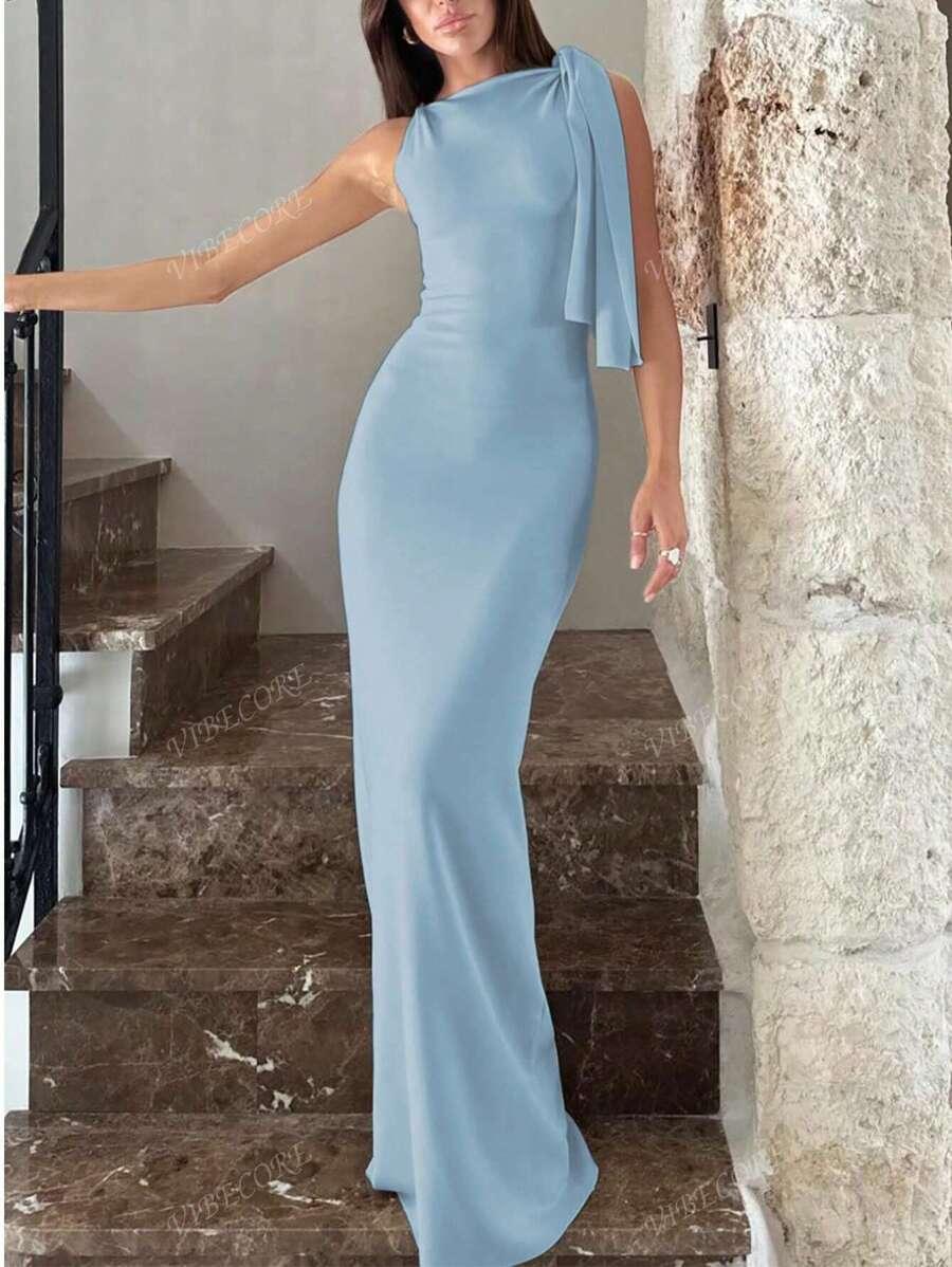 niebieska maxi sukienka
