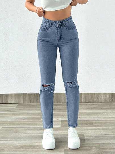 niebieskie jeansy rurki