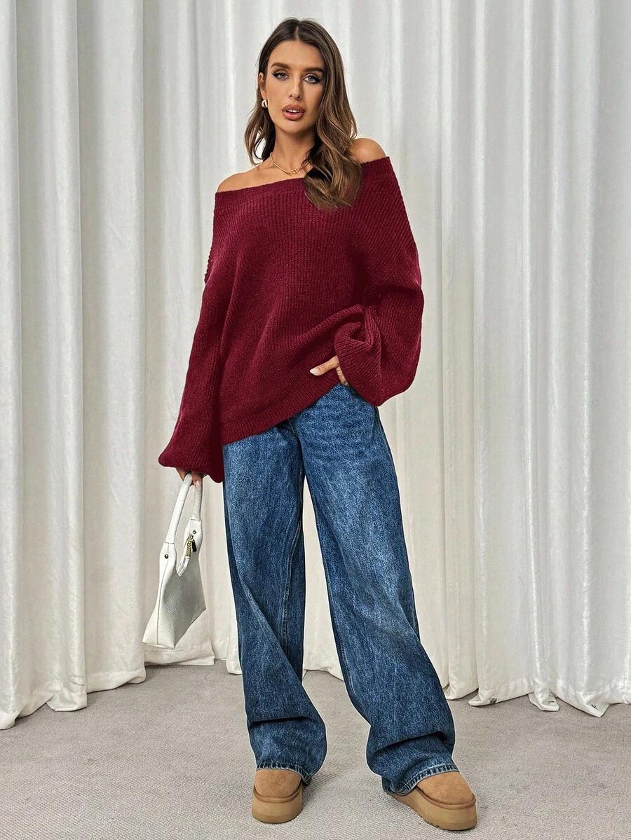 sweter z odkrytymi ramionami 