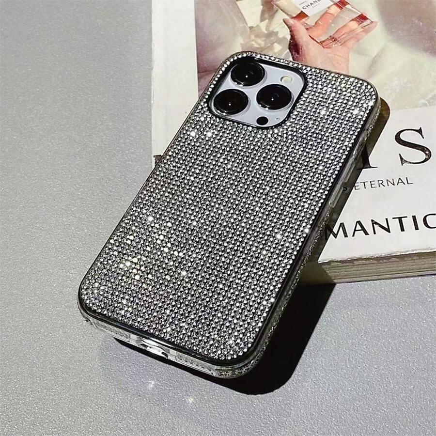 ETUI NA TELEFON IPHONE 16 PLUS