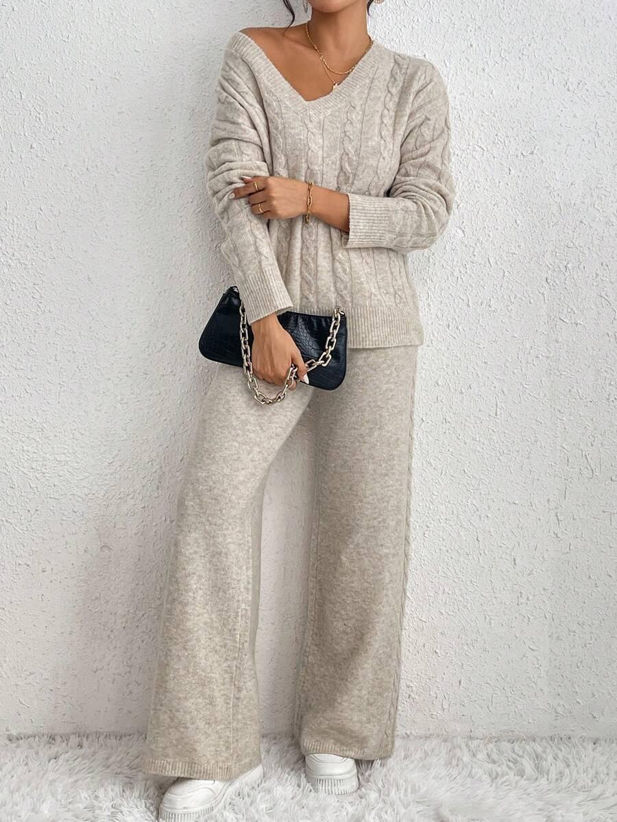 sweter spodnie komplet