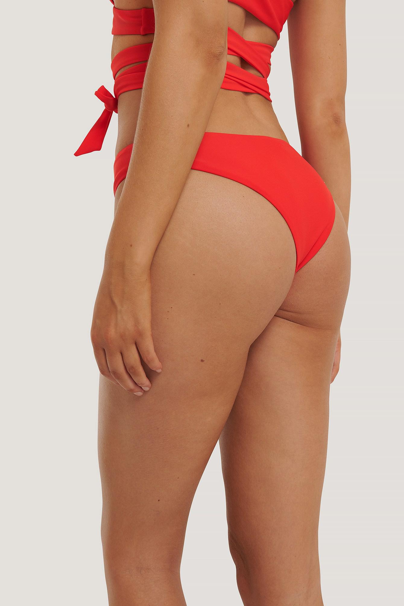 CZERWONY DÓŁ BIKINI BASIC