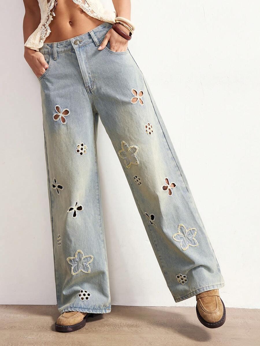 niebieskie jeansy kwiaty