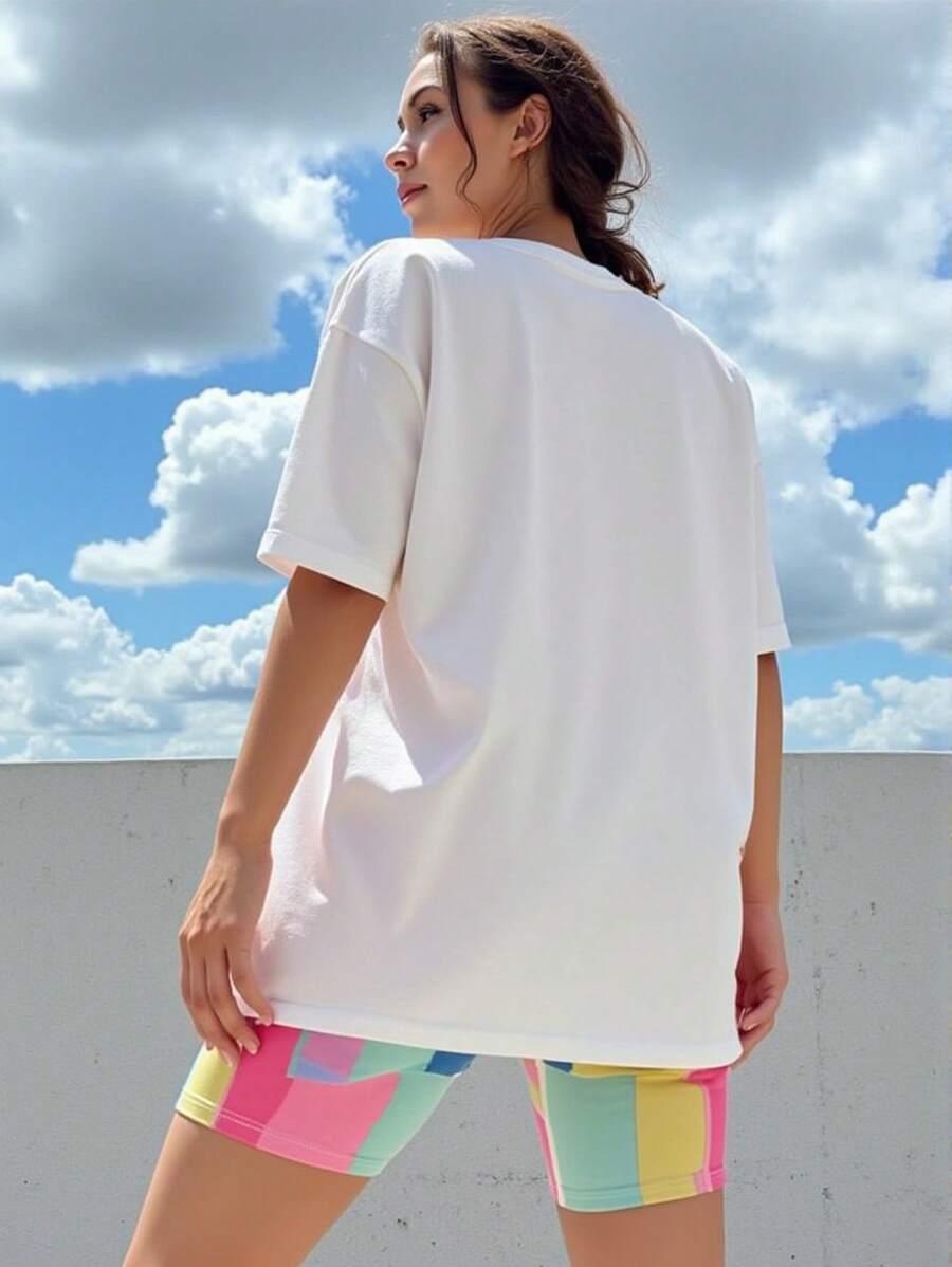 BIAŁY T-SHIRT OVERSIZE