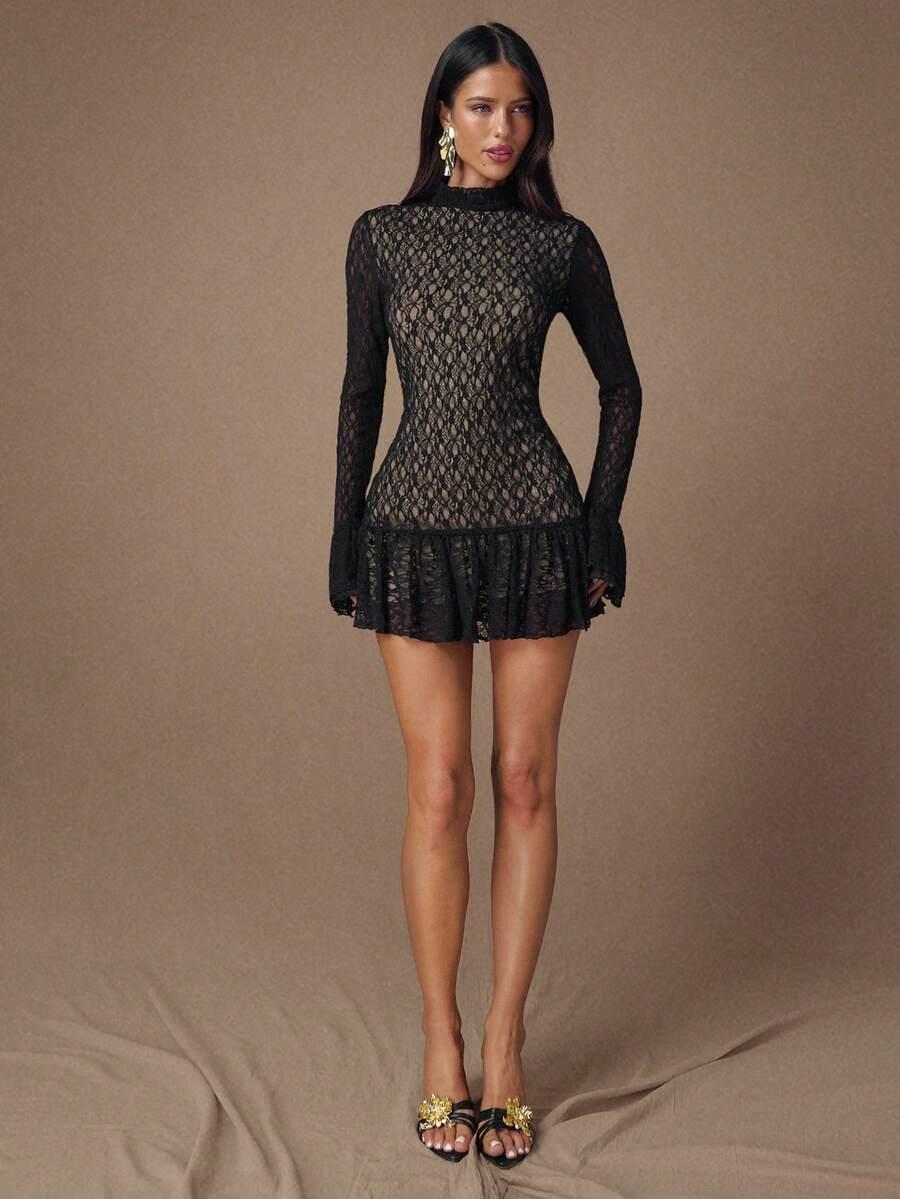 czarna mini sukienka 