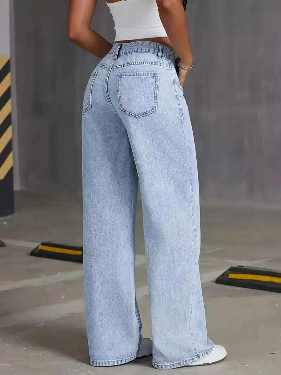 niebieskie spodnie jeans prosta nogawka