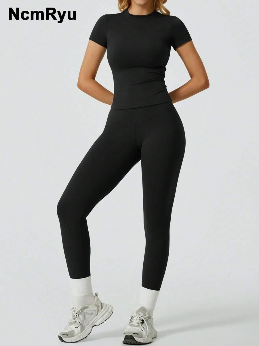CZARNY KOMPLET TOP LEGGINSY