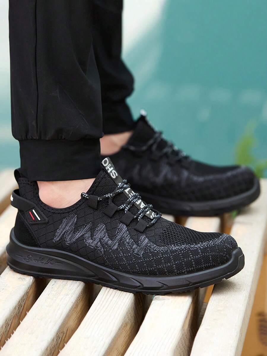 czarne buty sporotwe