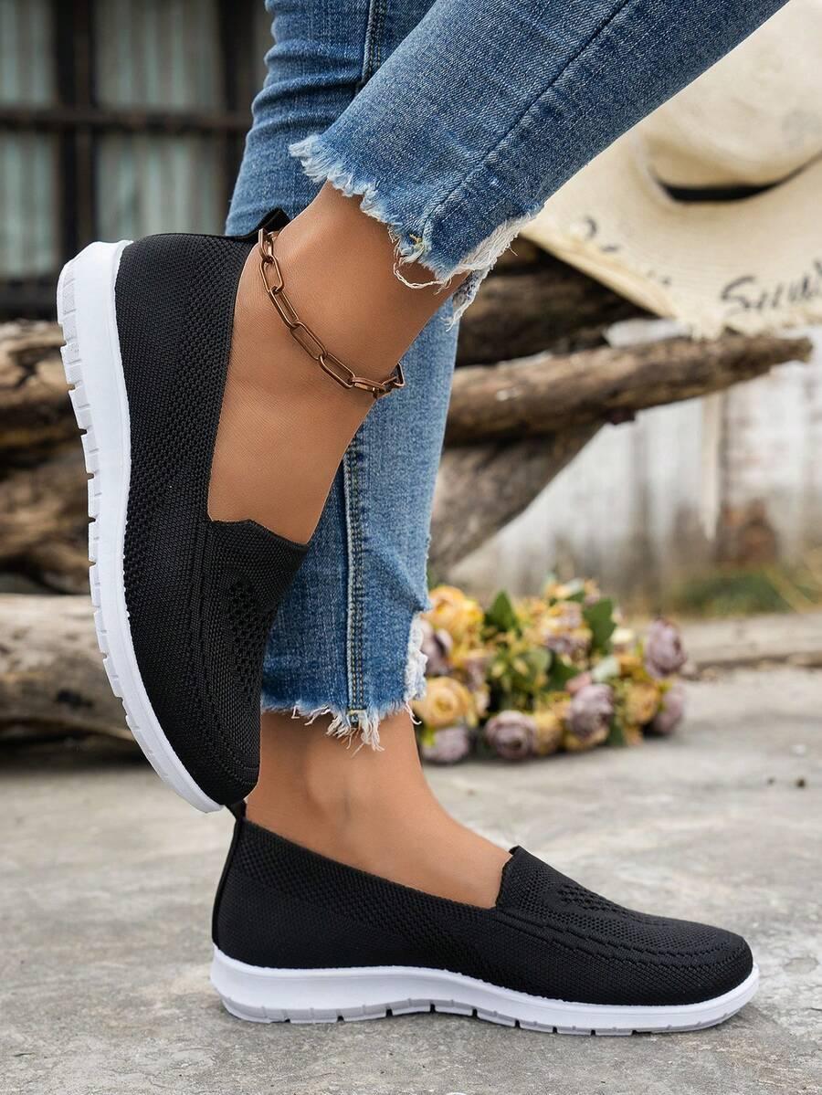 czarne wsuwane buty