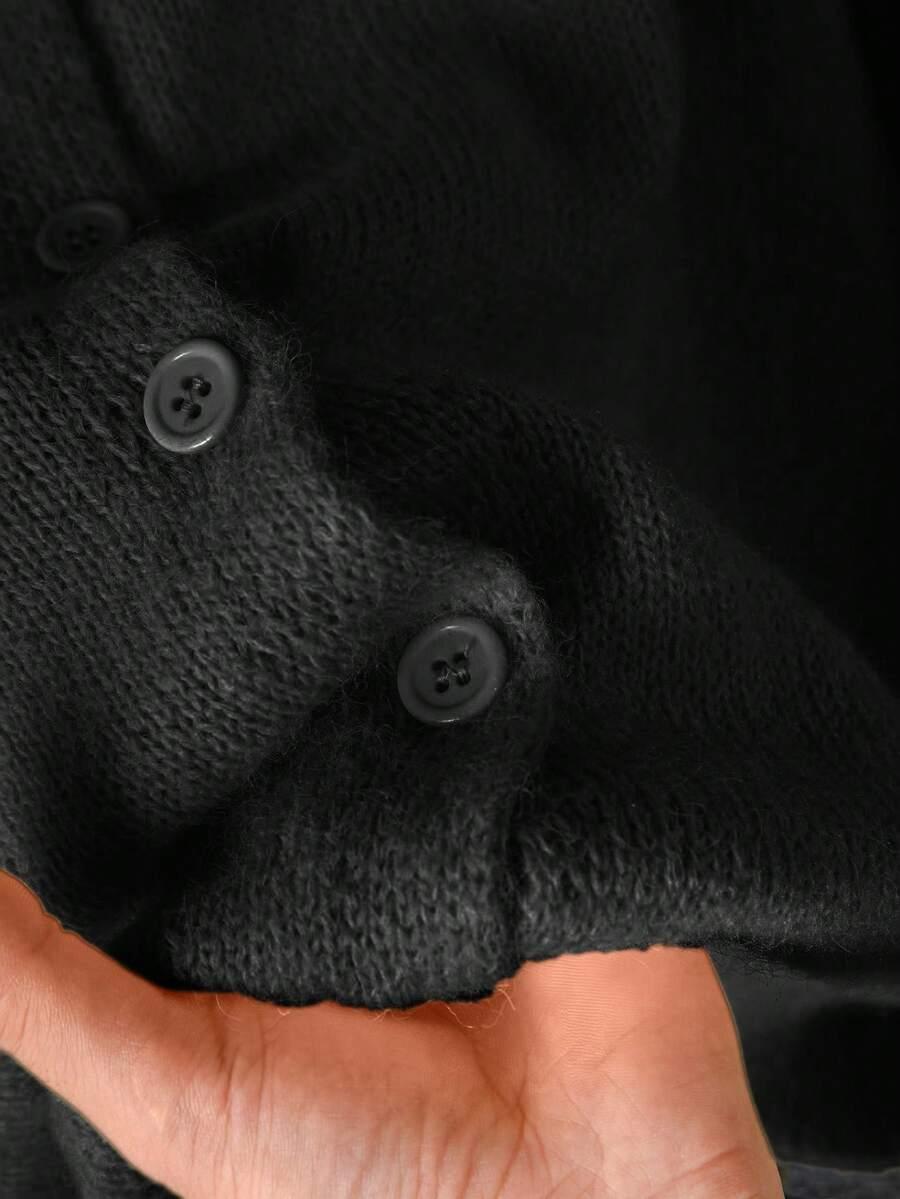 CZARNY SWETER GUZIKI 