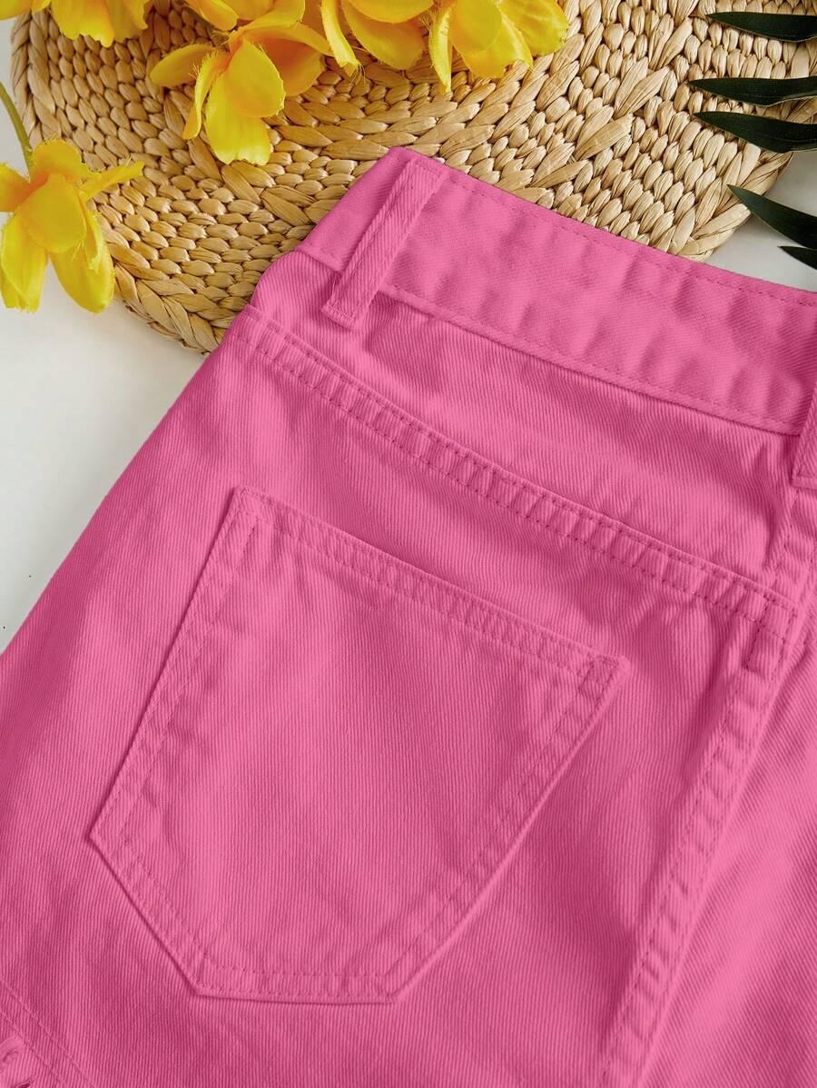 różowe spodenki jeans