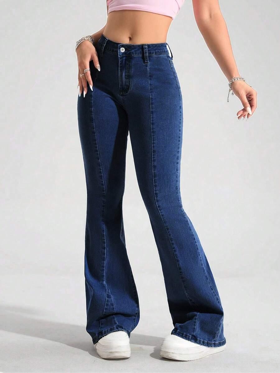 granatowe spodnie jeans 