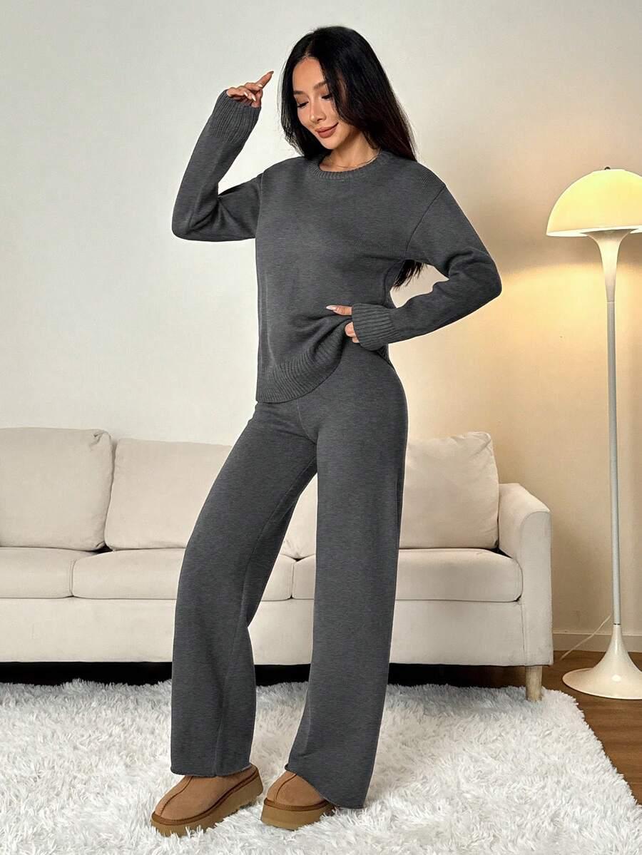 komplet sweter spodnie
