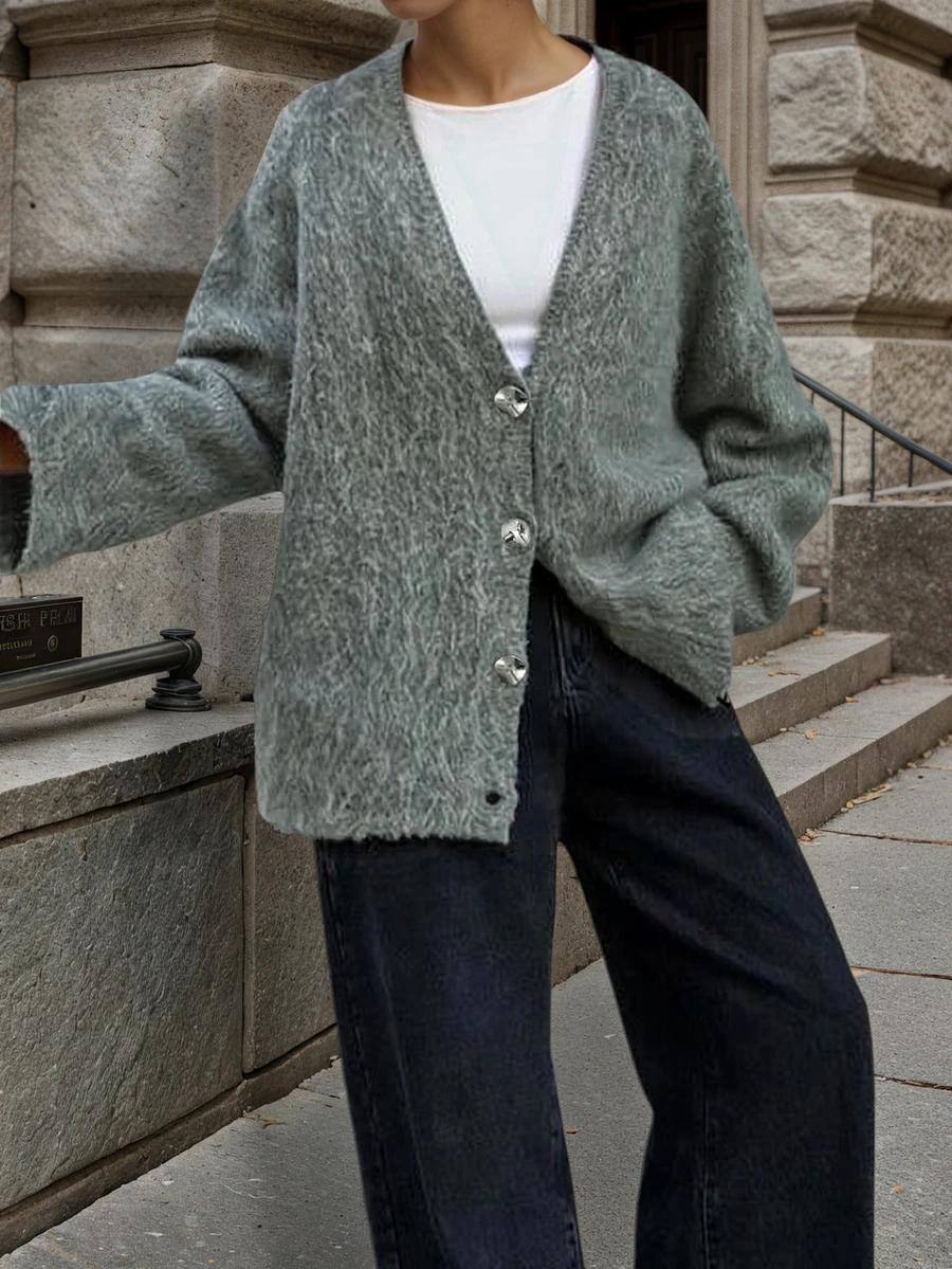 SZARY ROZPIANY SWETER 