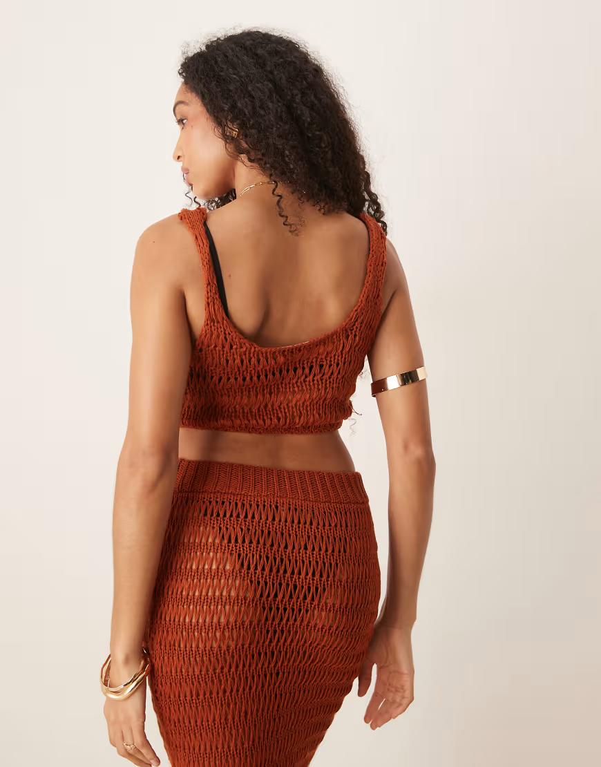 dzianinowy plażowy crop top
