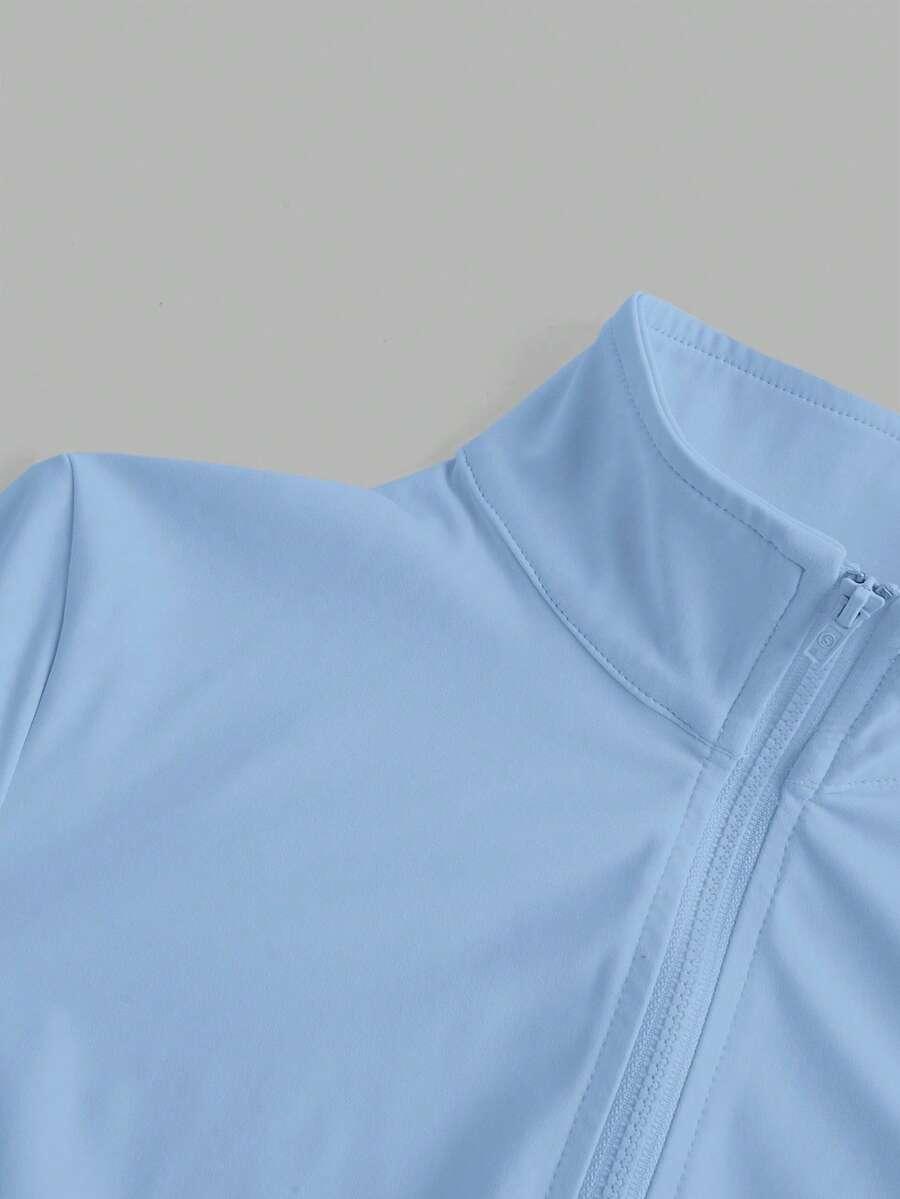 rozpinana niebieska sportowa bluza