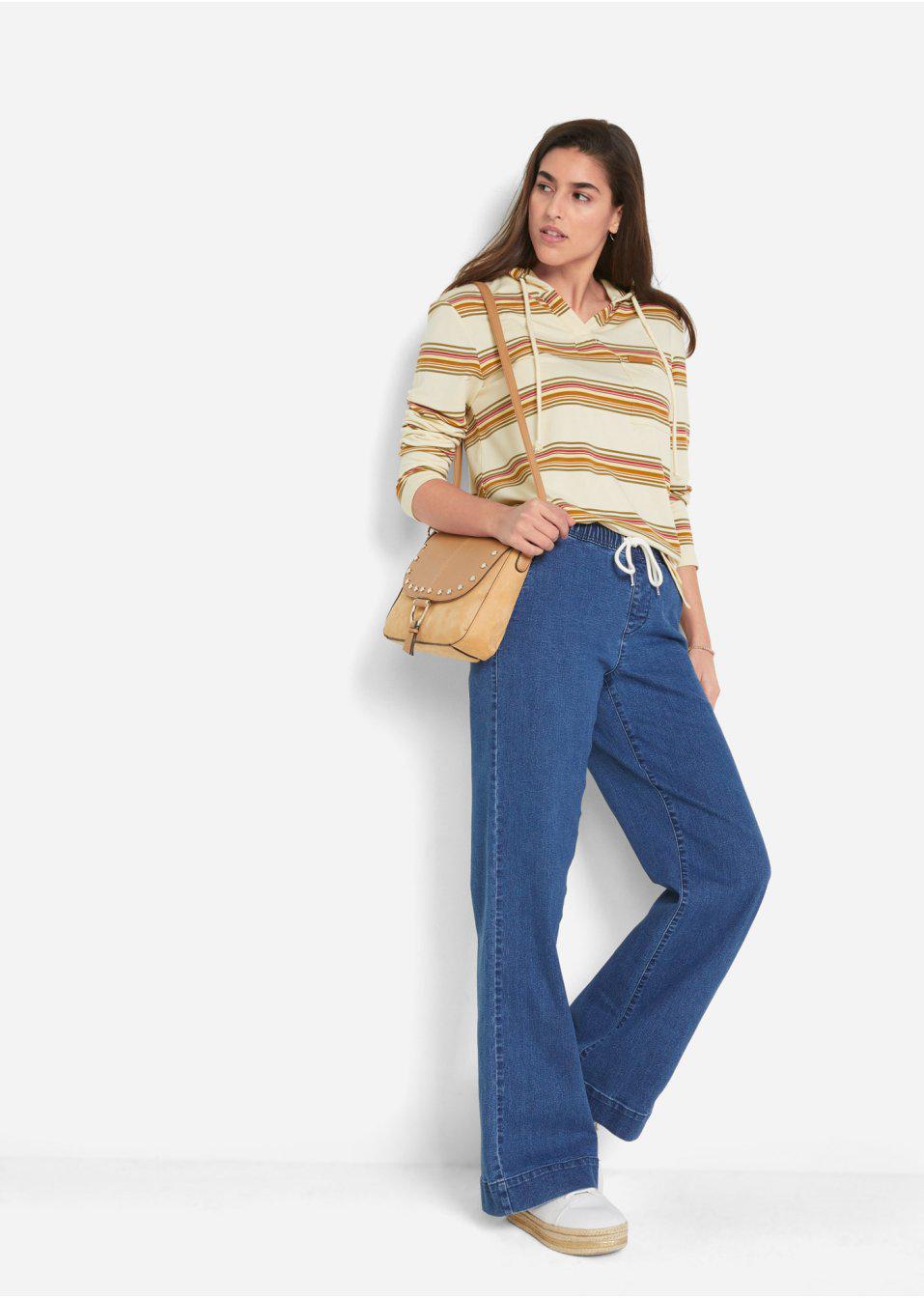 spodnie jeans rozszerzane nogawki