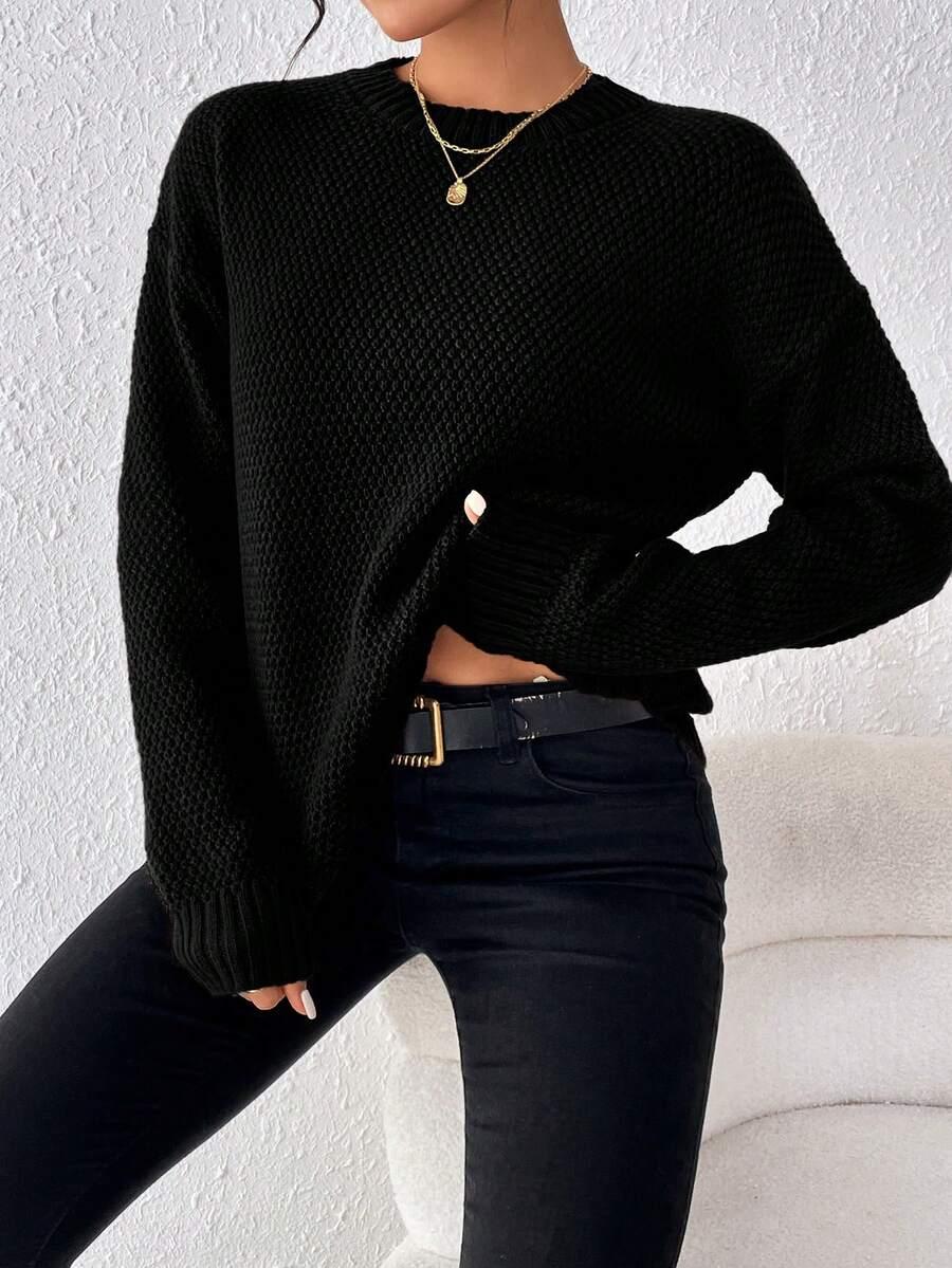 czarny sweter struktura