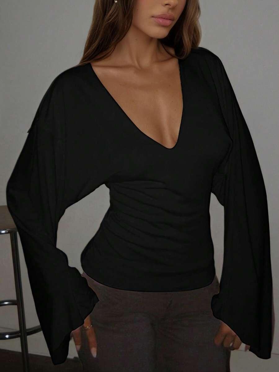 CZARNA BLUZKA V-NECK