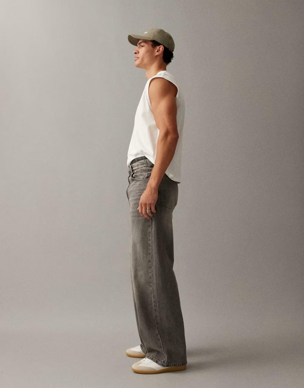 szare spodnie jeans