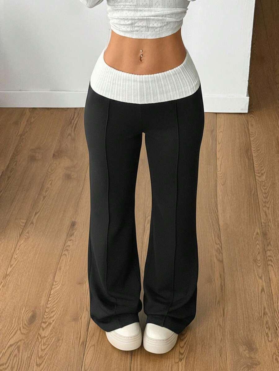 czarne spodnie casual kontrast 